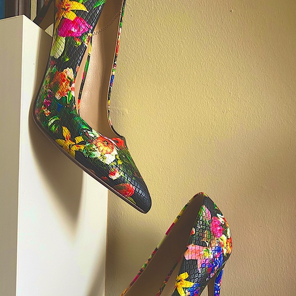 🌷Call It Spring - Floral Pumps - Picture 8 of 8